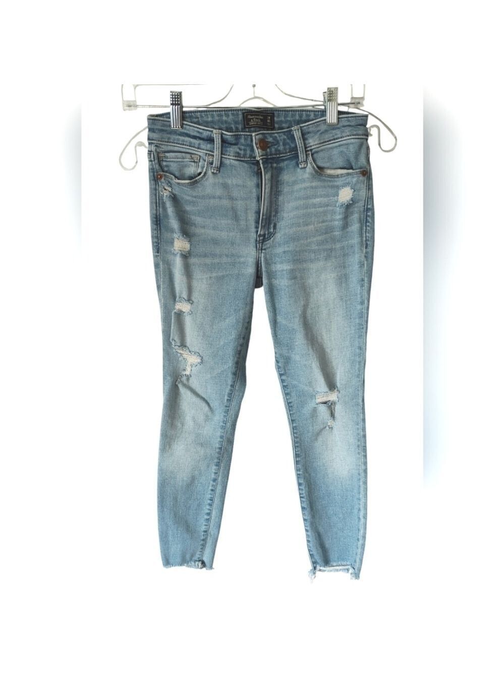 ABERCROMBIE AND FITCH Harper Ankle Light Wash Jeans Size 24